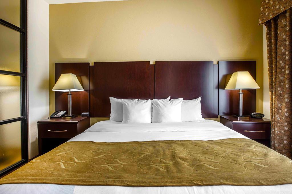 Comfort Suites Byron Warner Robins Exterior photo